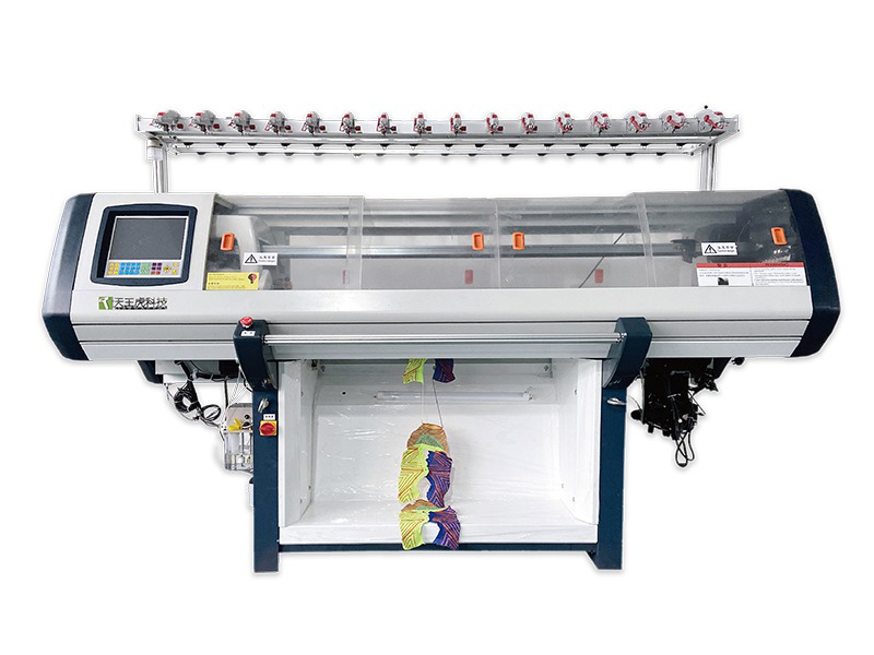 Schoen-boven-breimachine